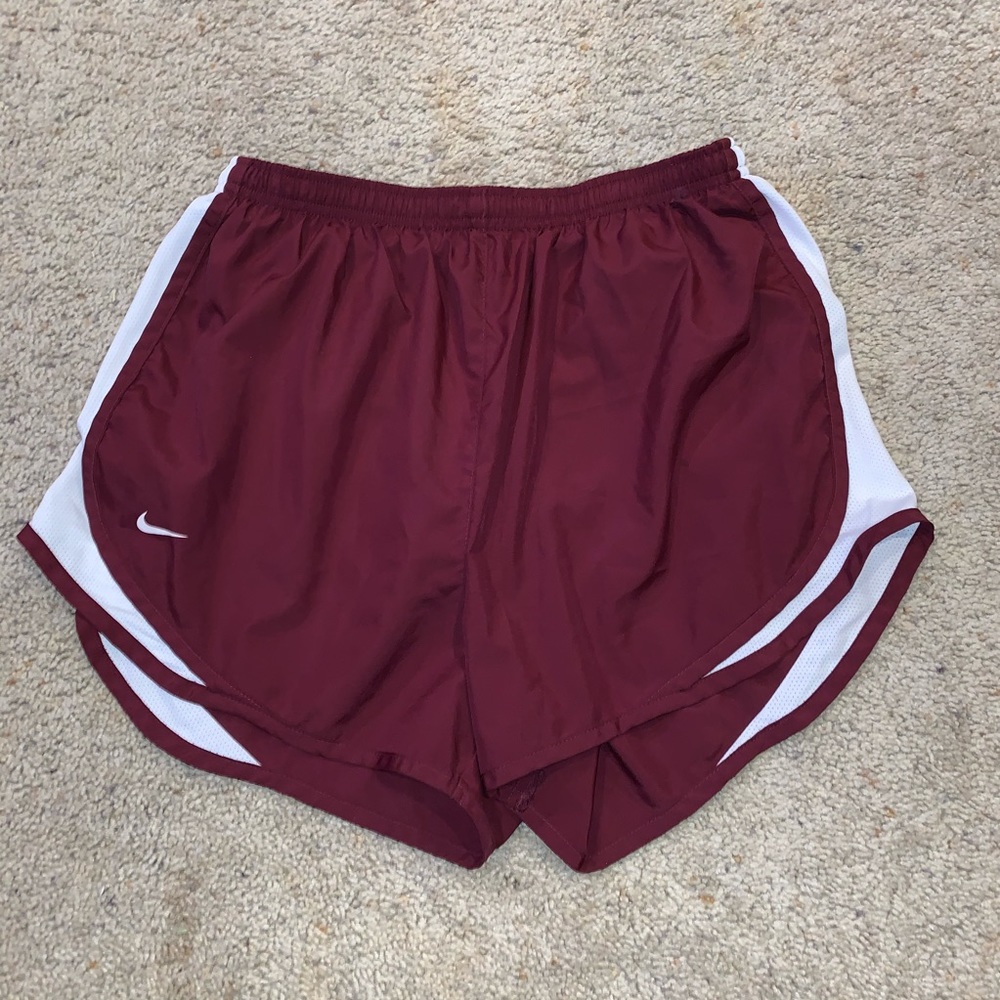 NIKE DRI-FIT RUNNING SHORTS!💫